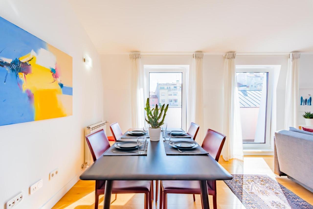 Center Penthouse Apartment